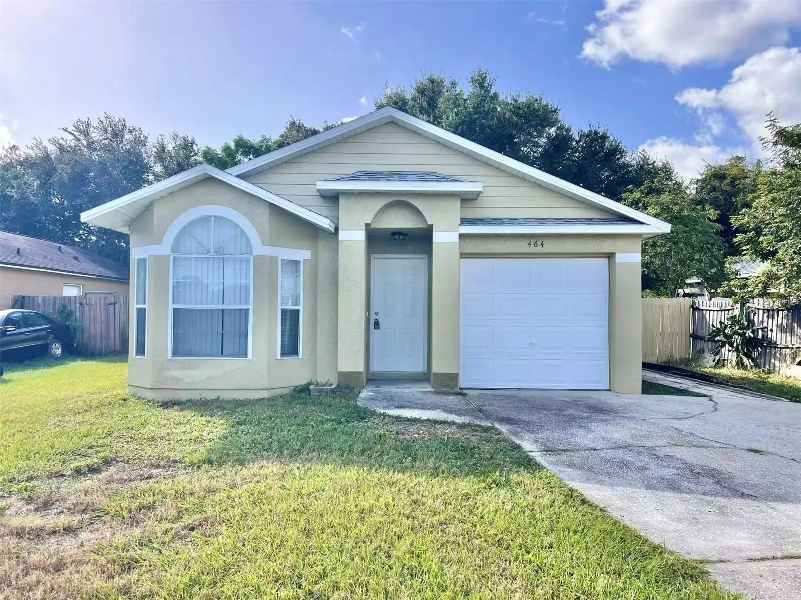 464 Spreading Oak Circle, FL