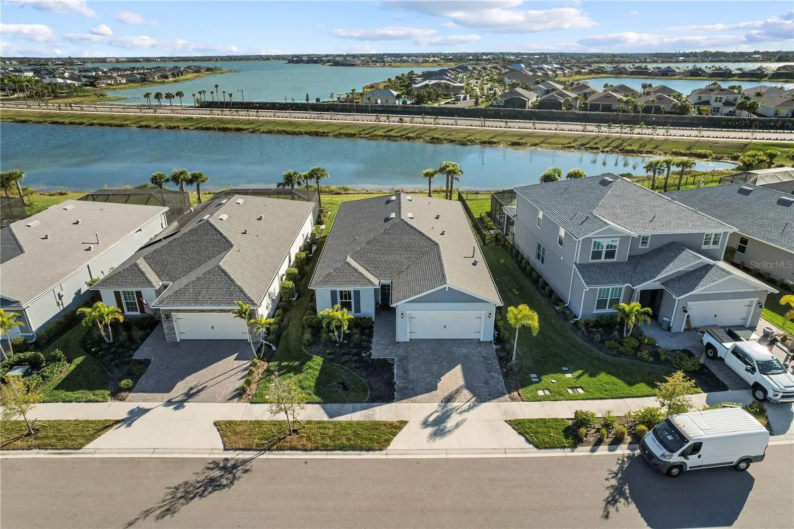 42574 Adirondack Drive, FL