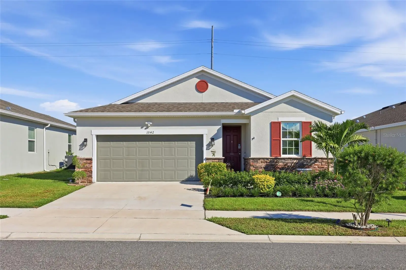 1042 Heirloom Drive, FL
