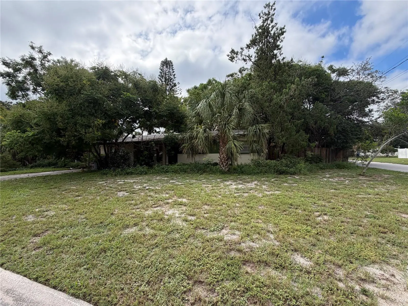 3216 Tyson Avenue, FL