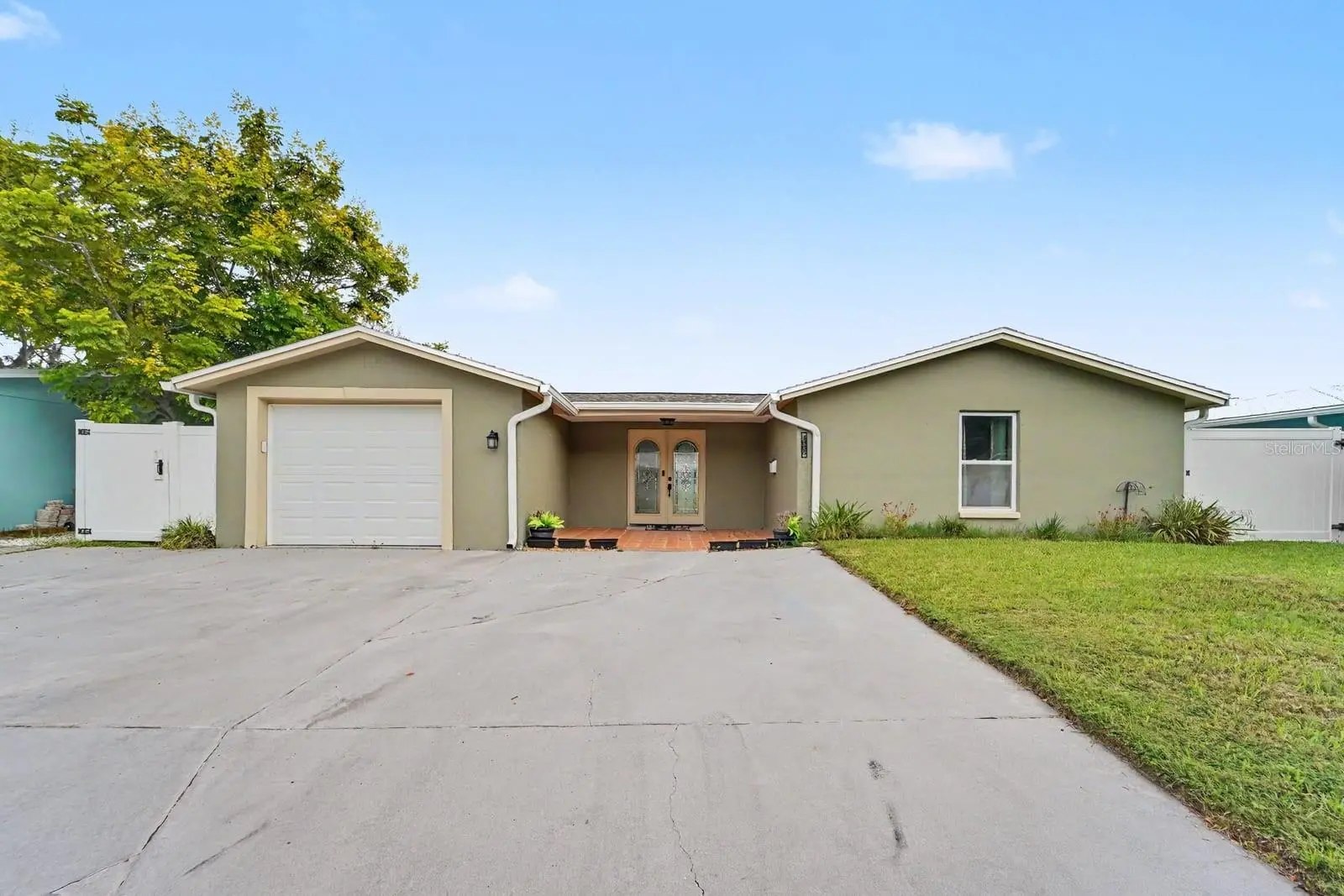 4865 Shell Stream Boulevard, FL