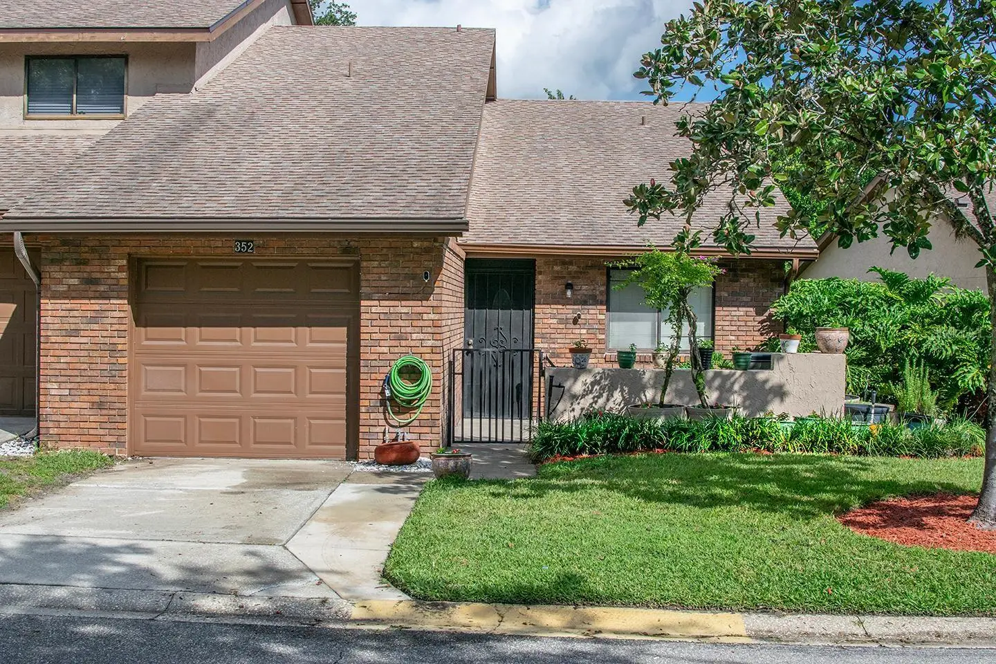 352 Golfside Cove, FL
