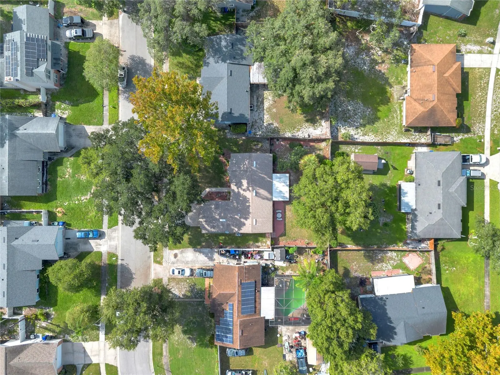 611 Sherwood Oaks Circle, FL