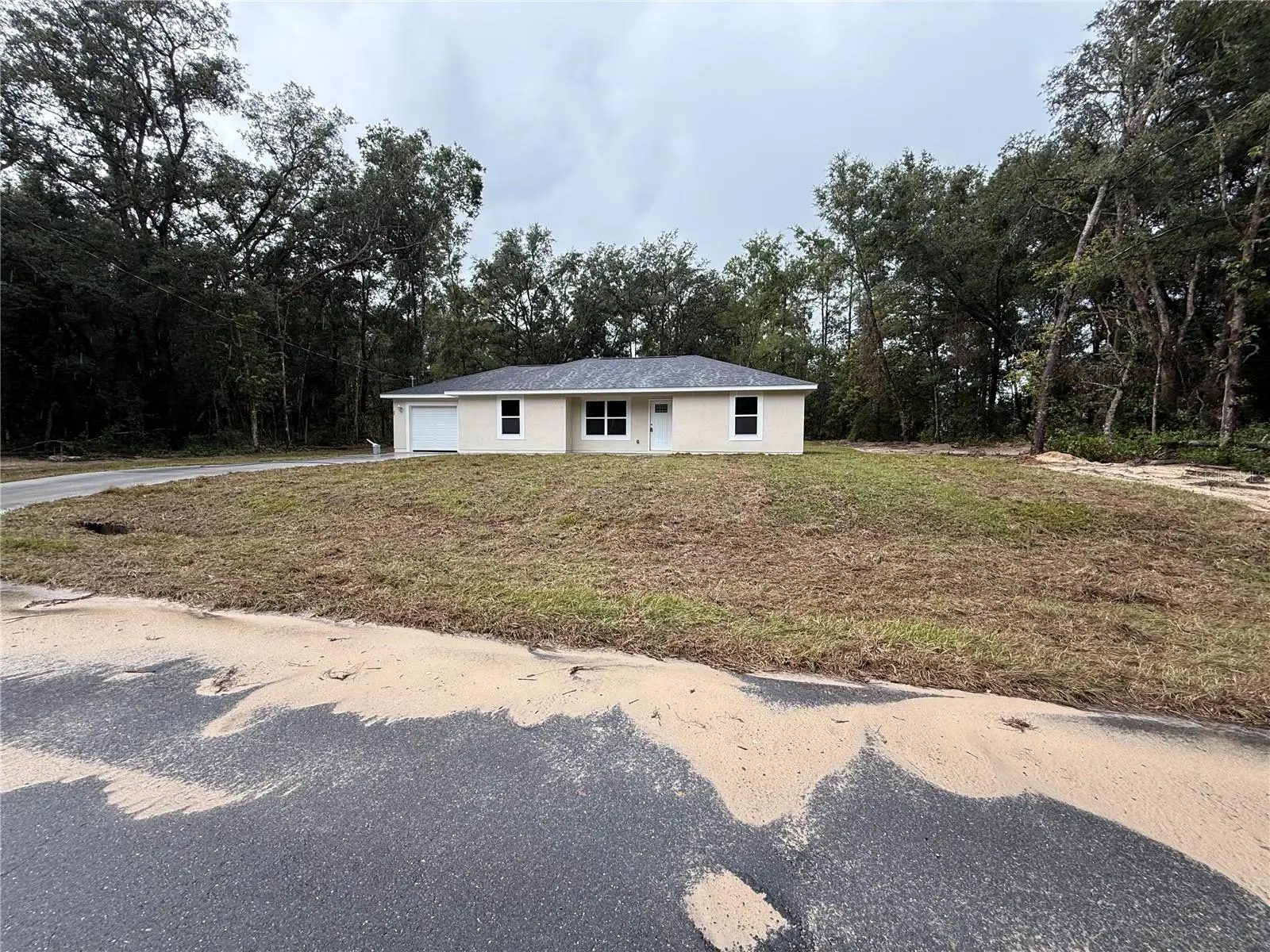 22 Locust Terrace Place, FL