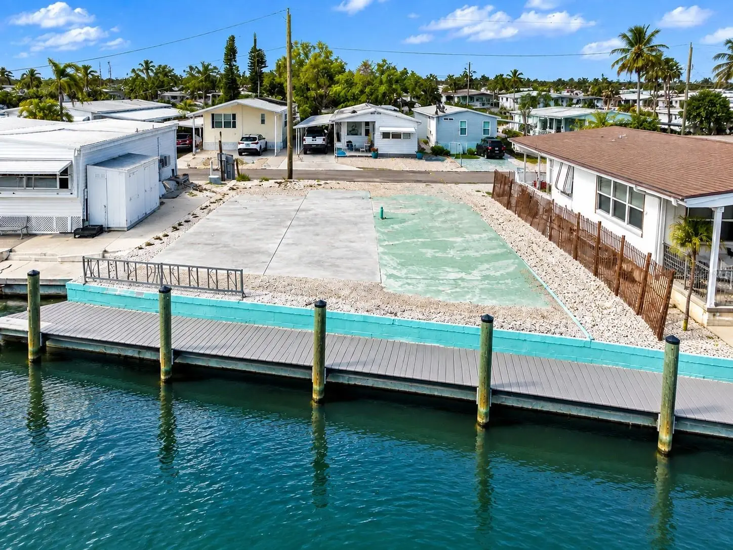 6905 Bayou Lane, FL