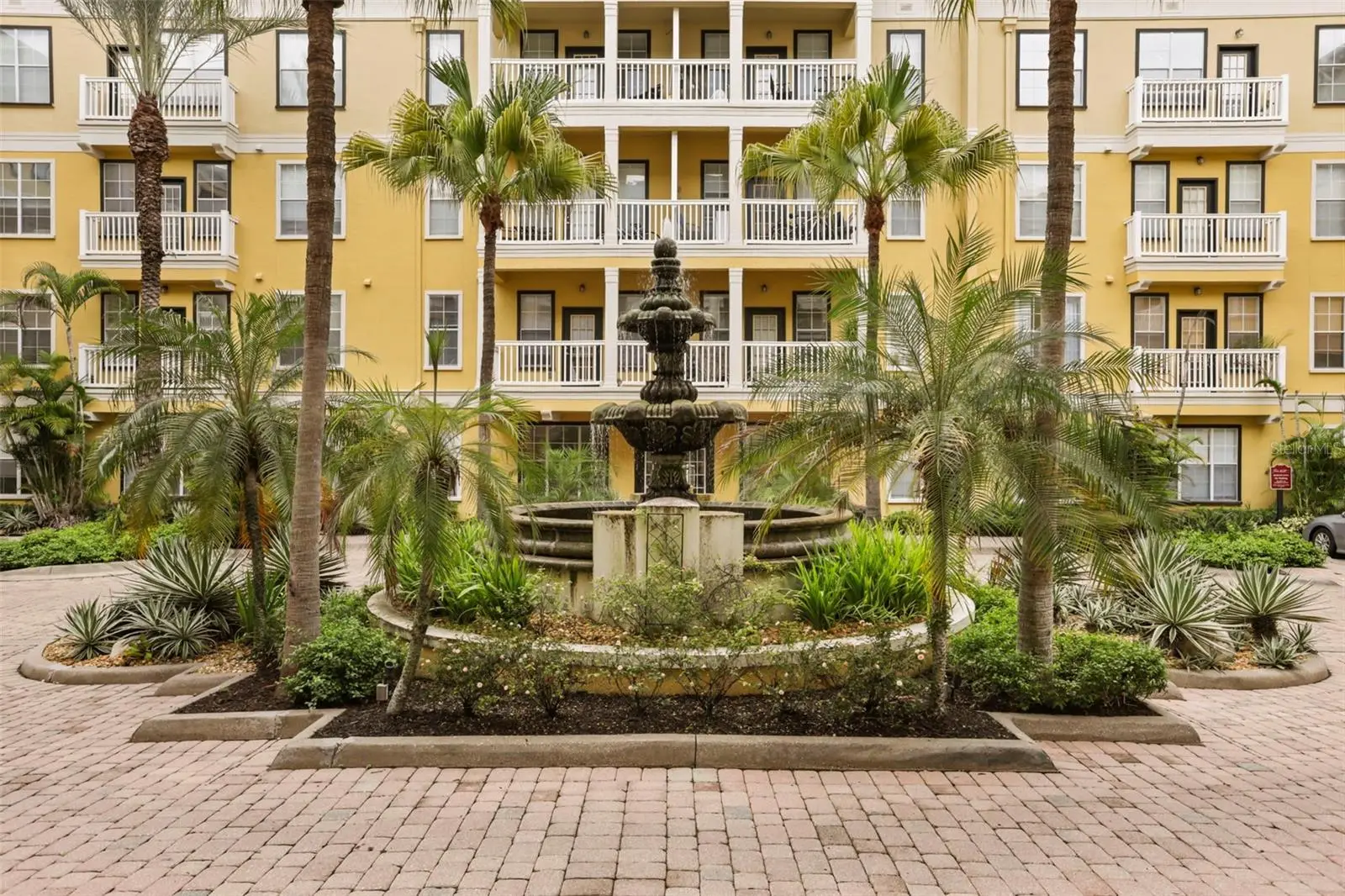 860 Orange Avenue, FL