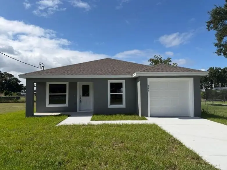 745 N 3rd St, FL