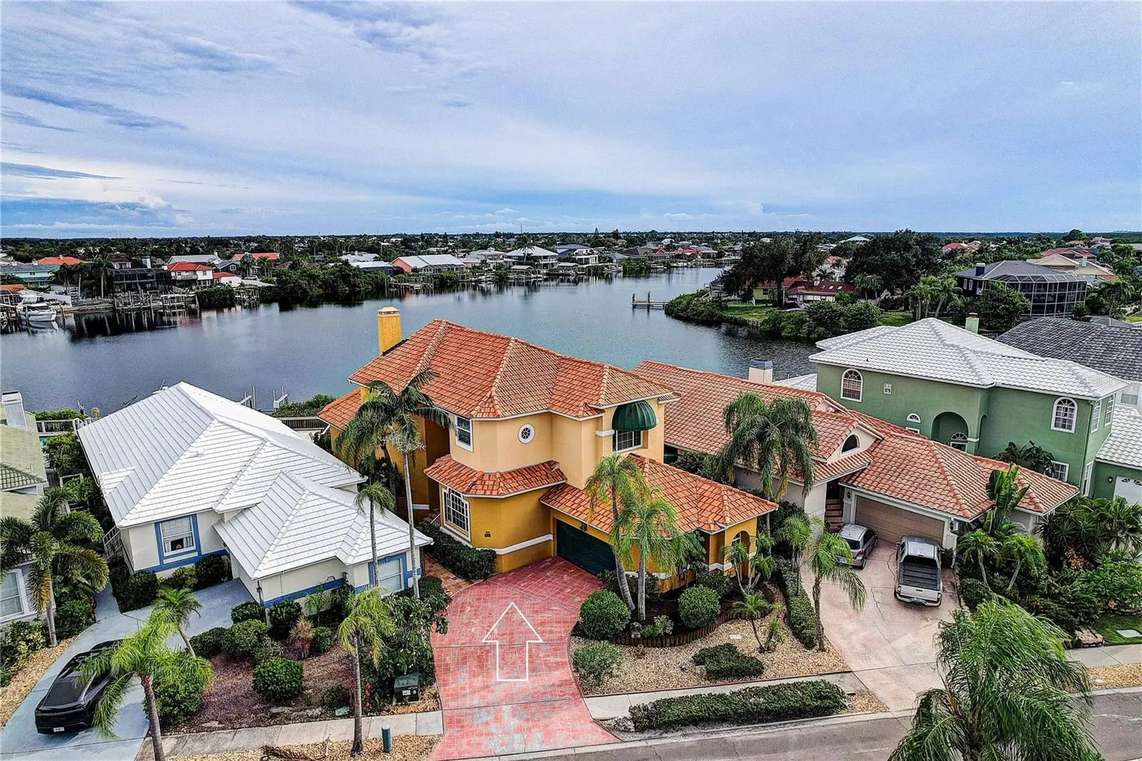 852 Symphony Isles Boulevard, FL