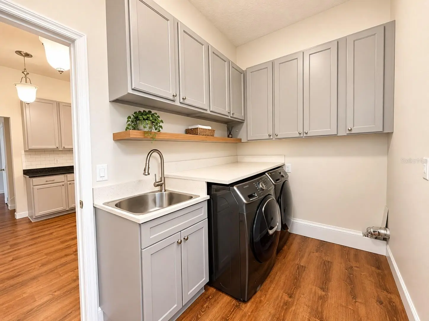 2409 Treymore Drive, FL