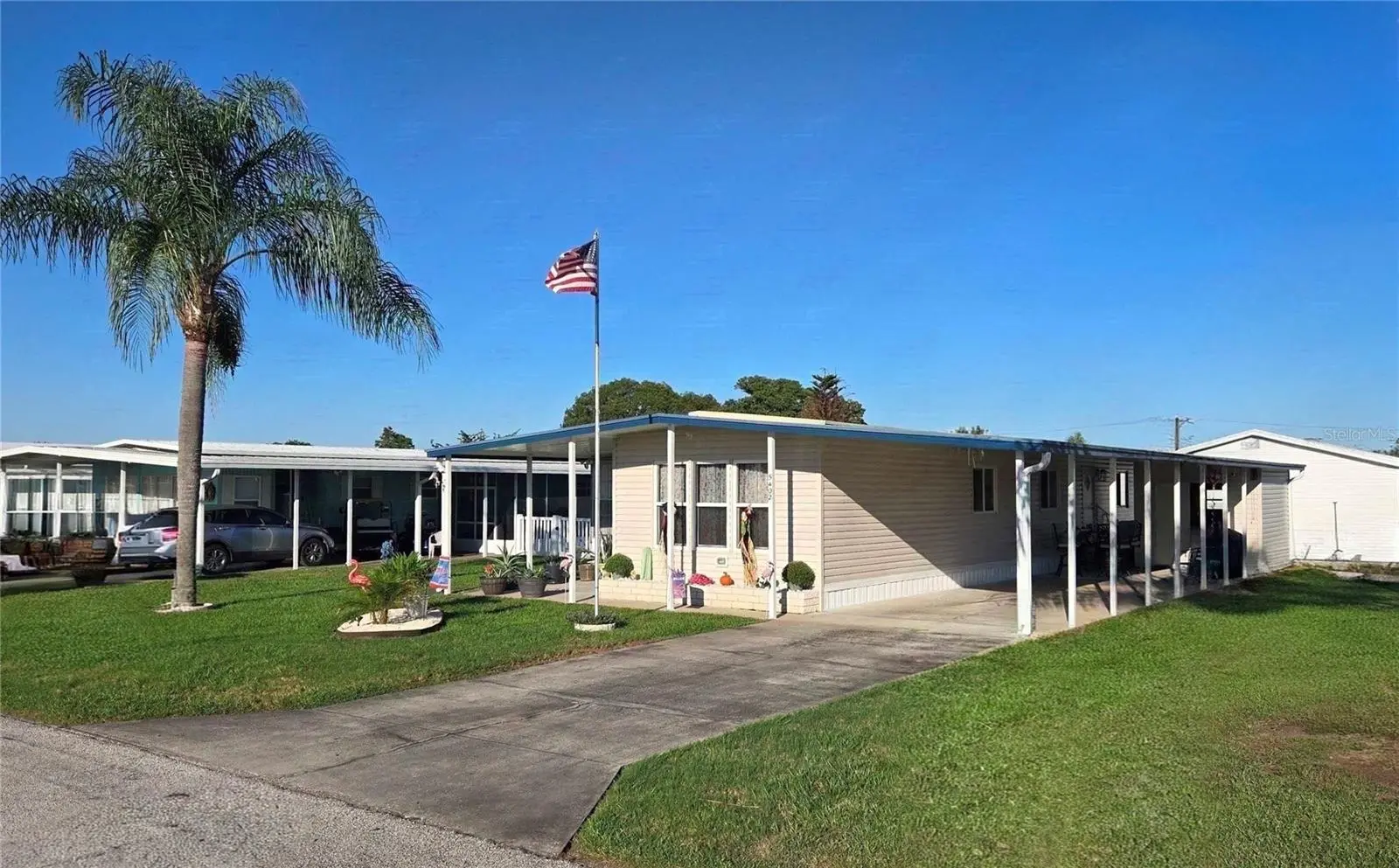 5402 Mohawk Street, FL