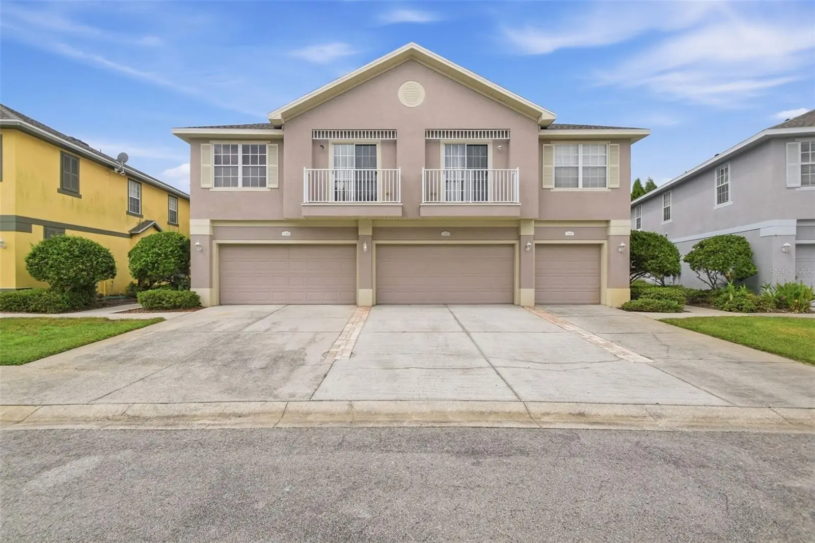 27921 Pleasure Ride Loop, FL