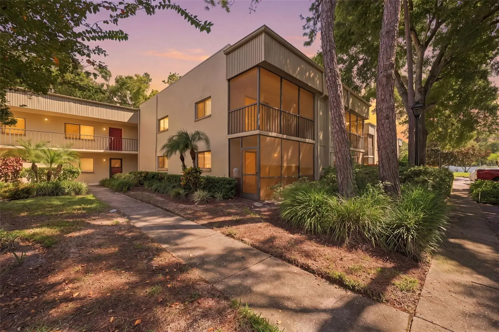 3300 Fox Chase Circle, FL