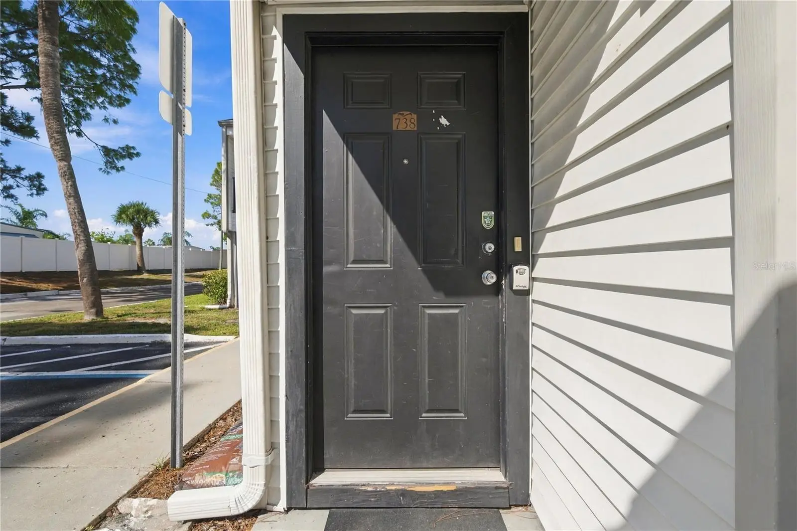 738 Haven Place, FL