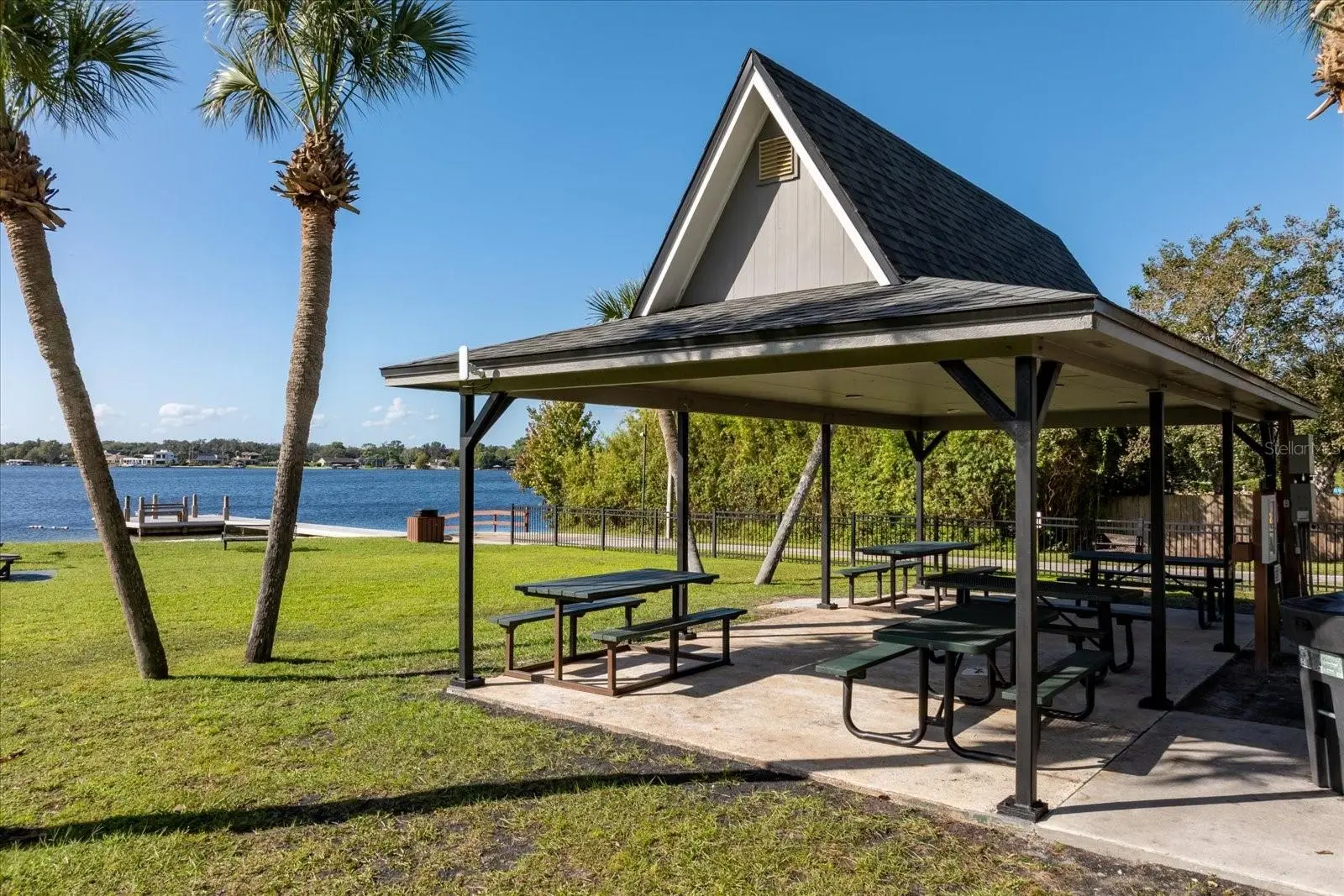 872 Sweetwater Island Circle, FL