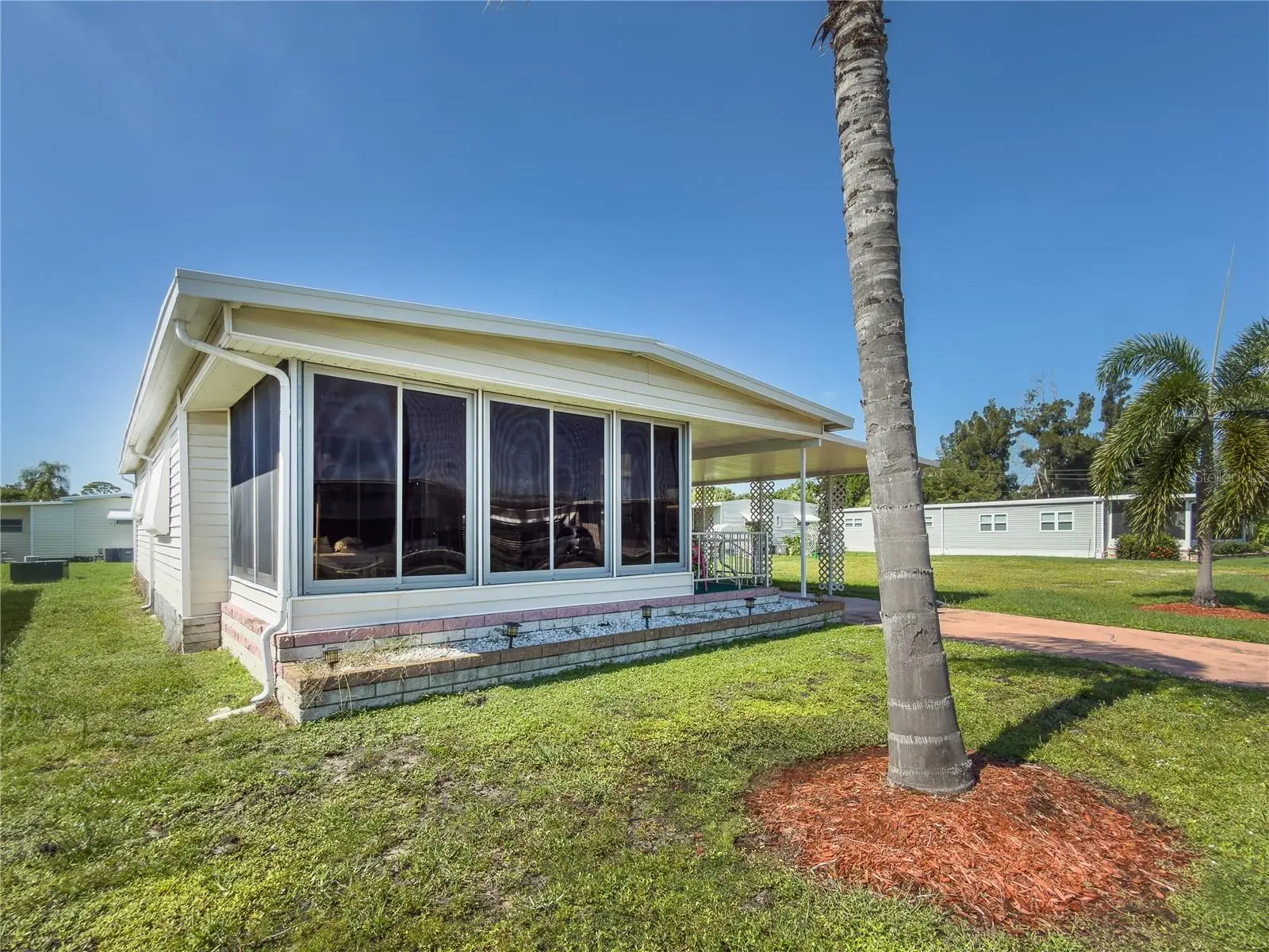 5408 Chateau Lane, FL