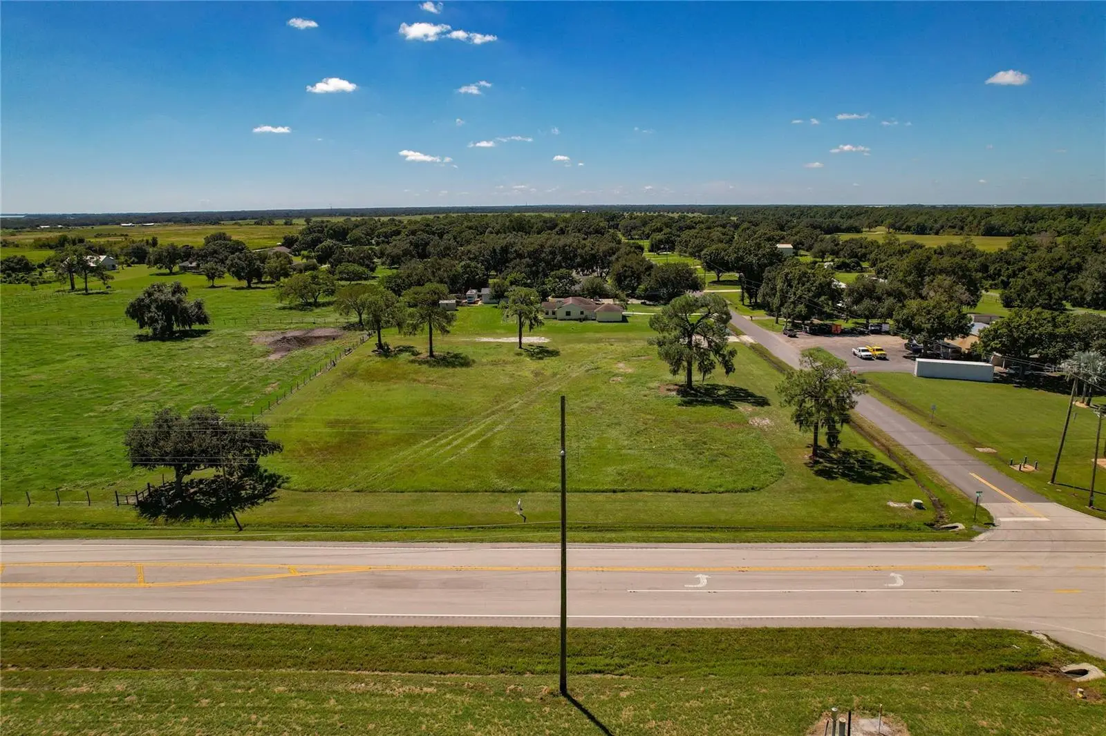 9225 Us-98, FL