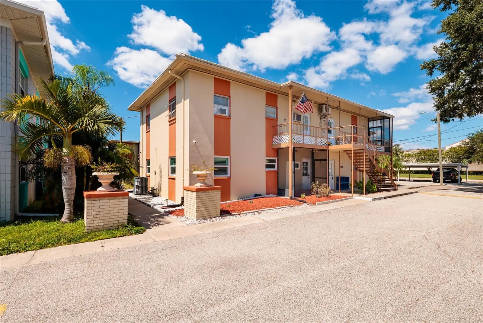 5396 4th Street, FL