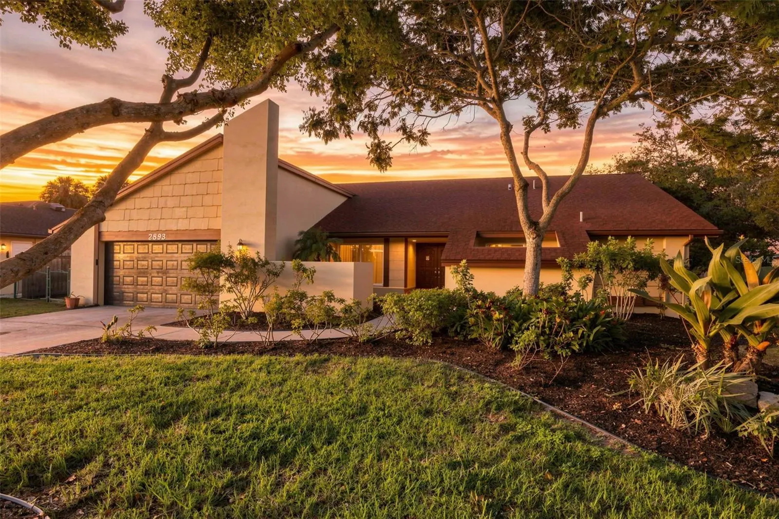 2893 Rollingwood Court, FL