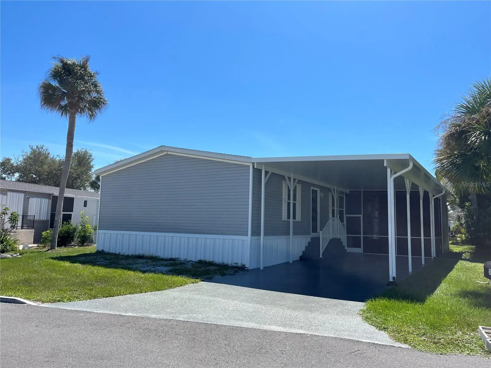 214 Como Drive, FL