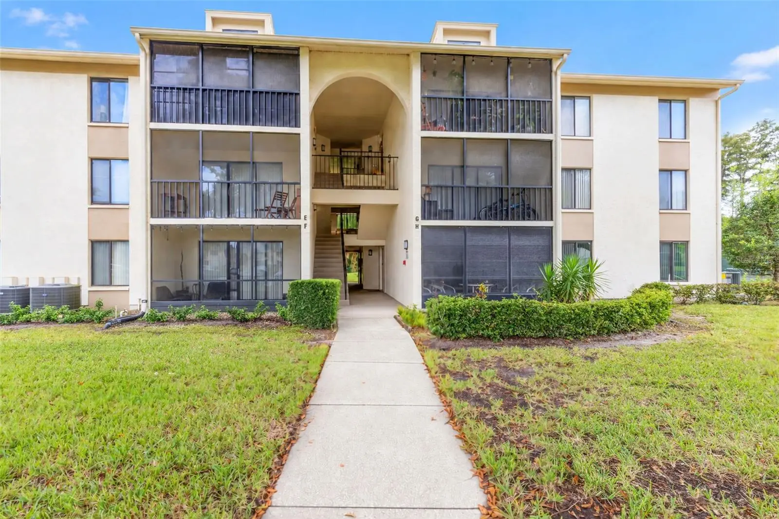 3188 Lake Pine Way, FL