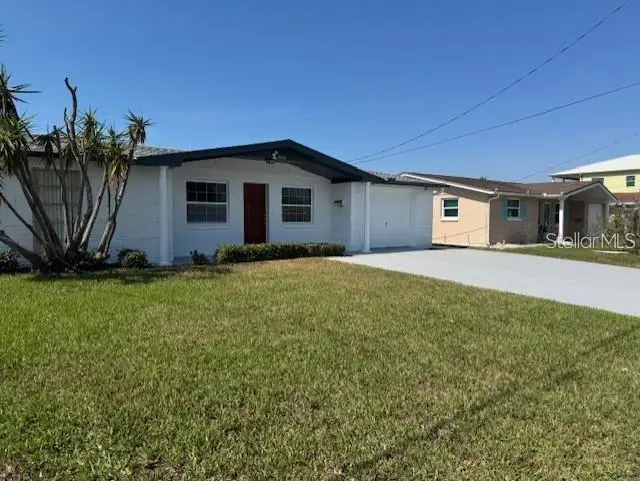12633 2nd Isle, FL