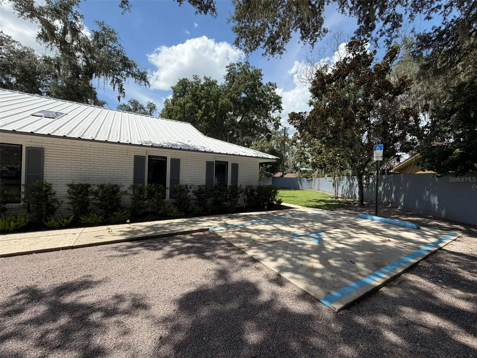 2711 State Road 434, FL