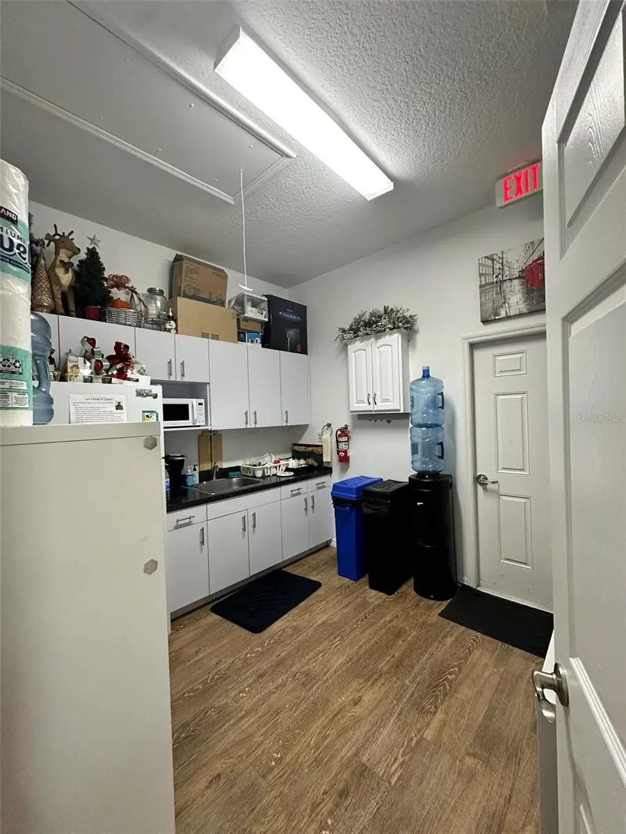 4373 Hunters Park Lane, FL