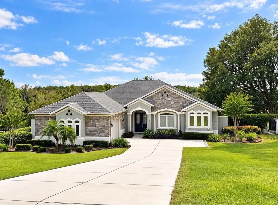 17710 Palm View Circle, FL