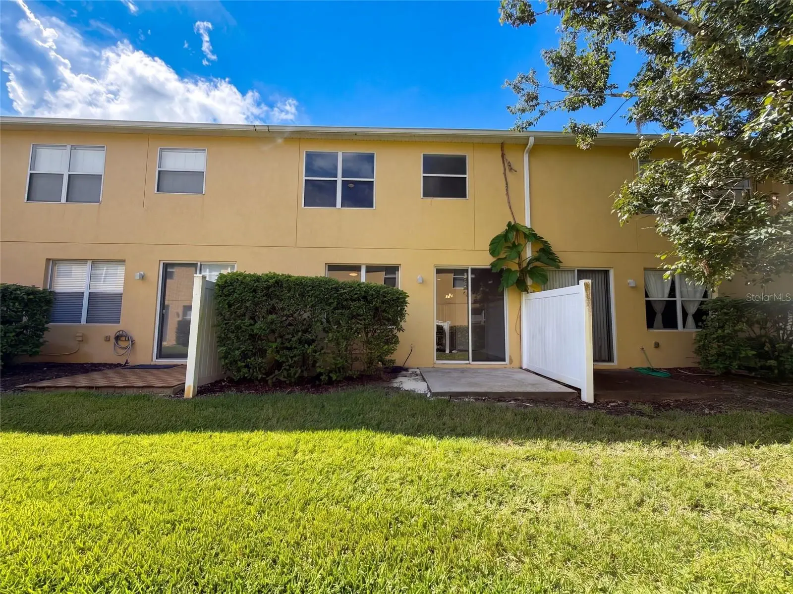 348 Golden Dewdrop Way, FL