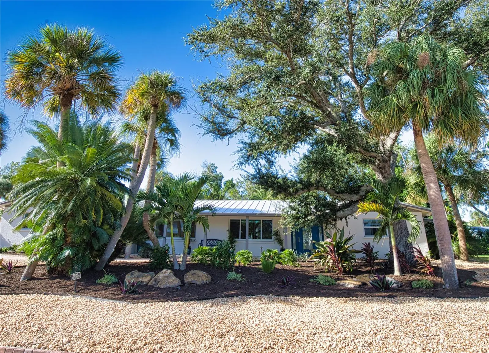 SARASOTA, FL