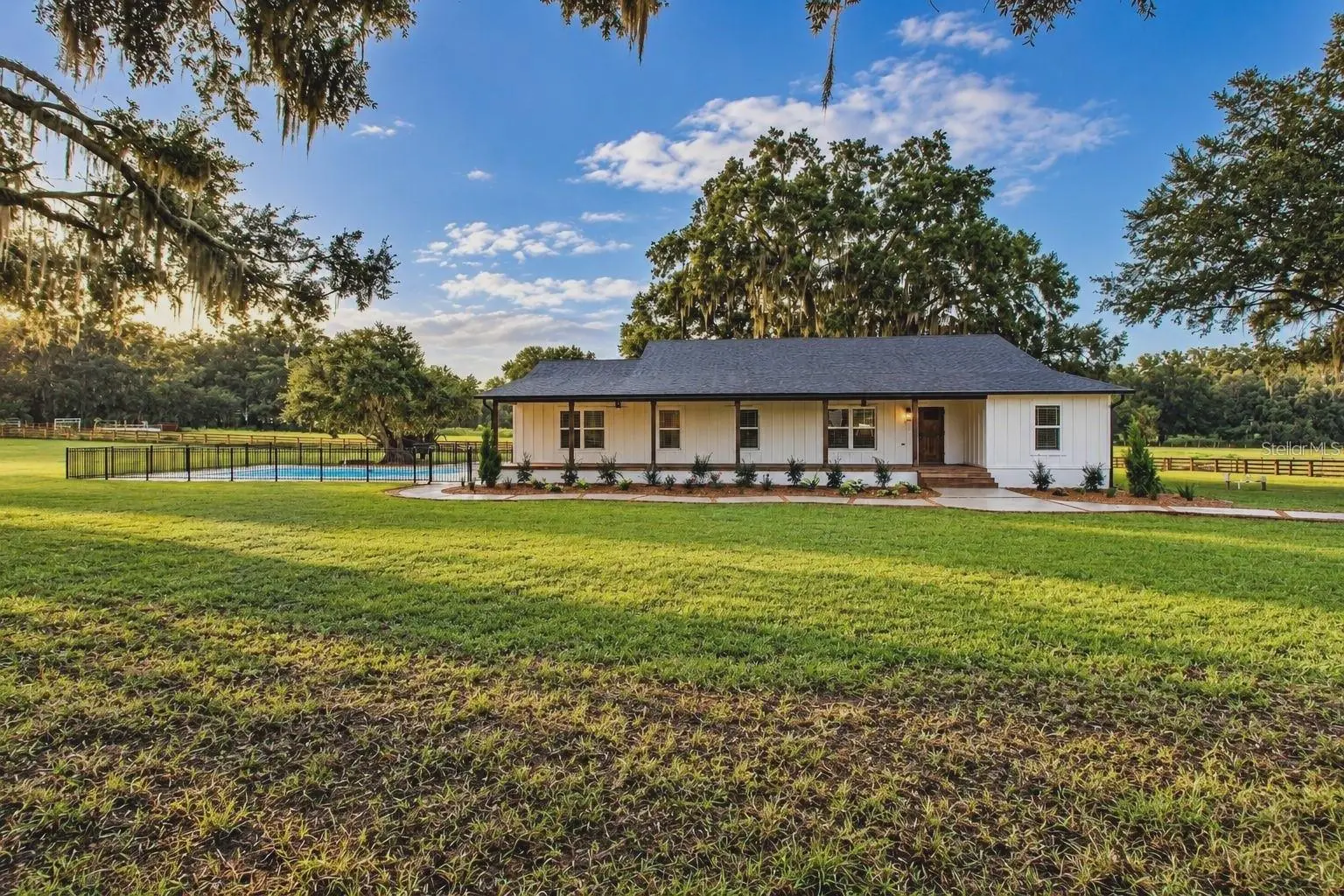 3276 County Road 216, FL