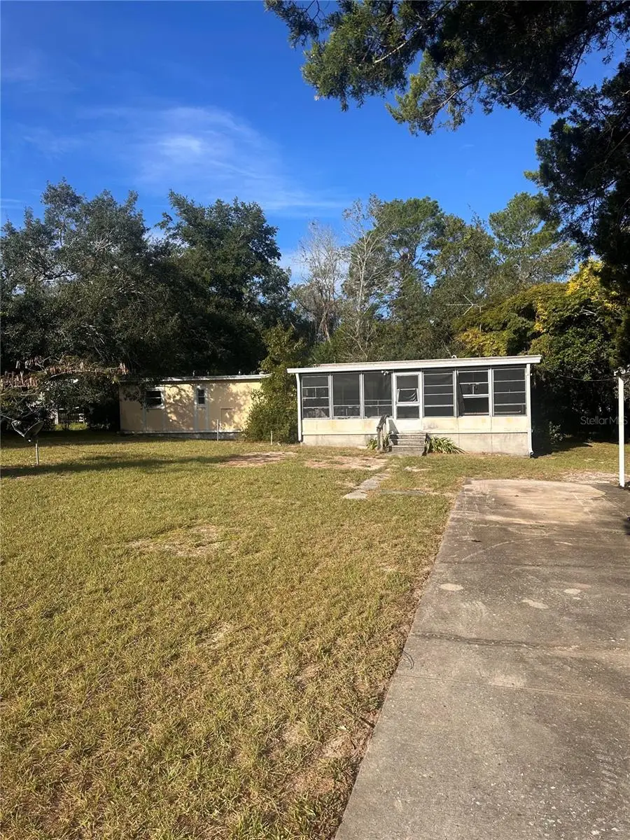 8323 Evergreen, FL