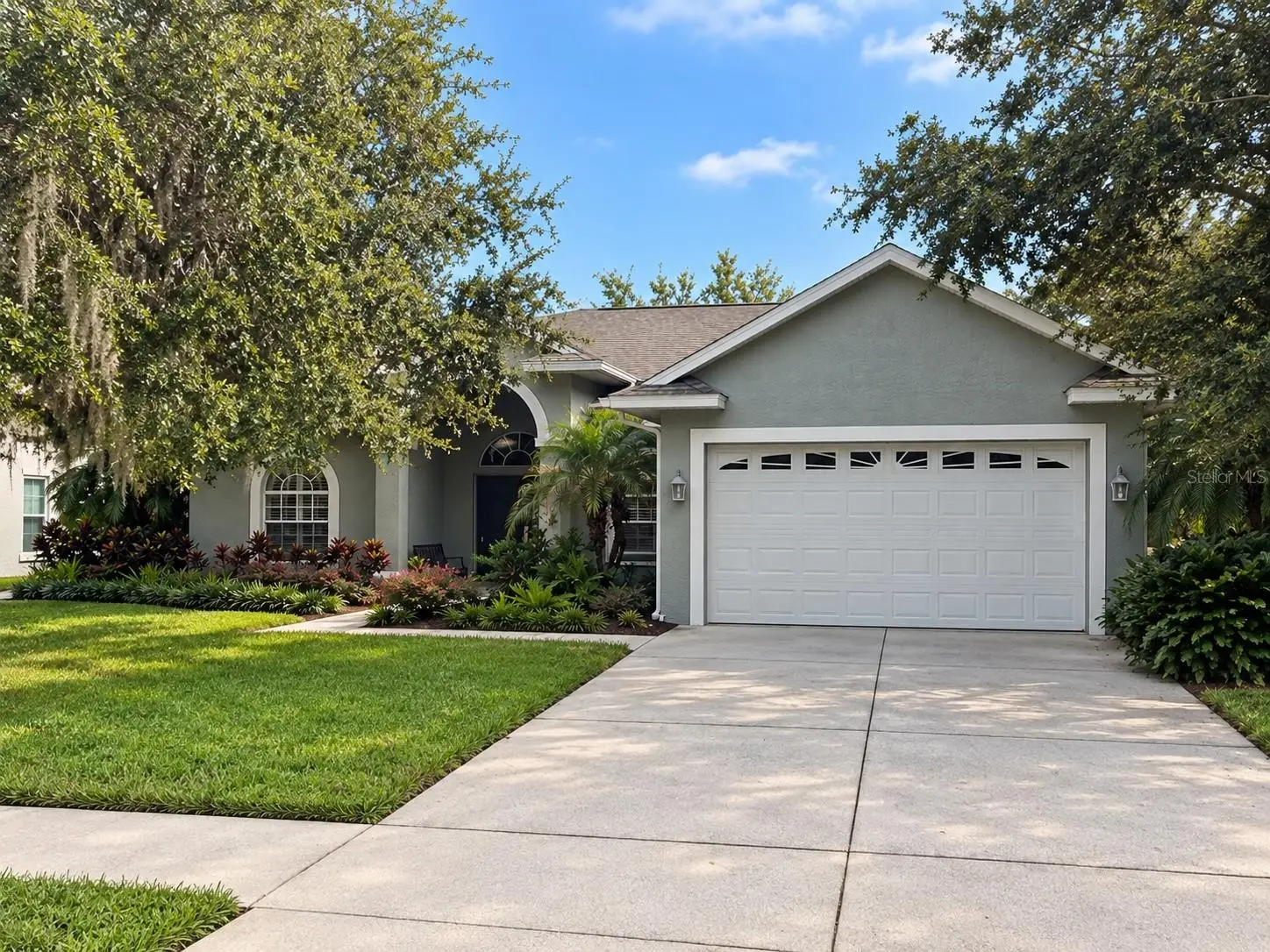 19621 Lake Osceola Lane, FL