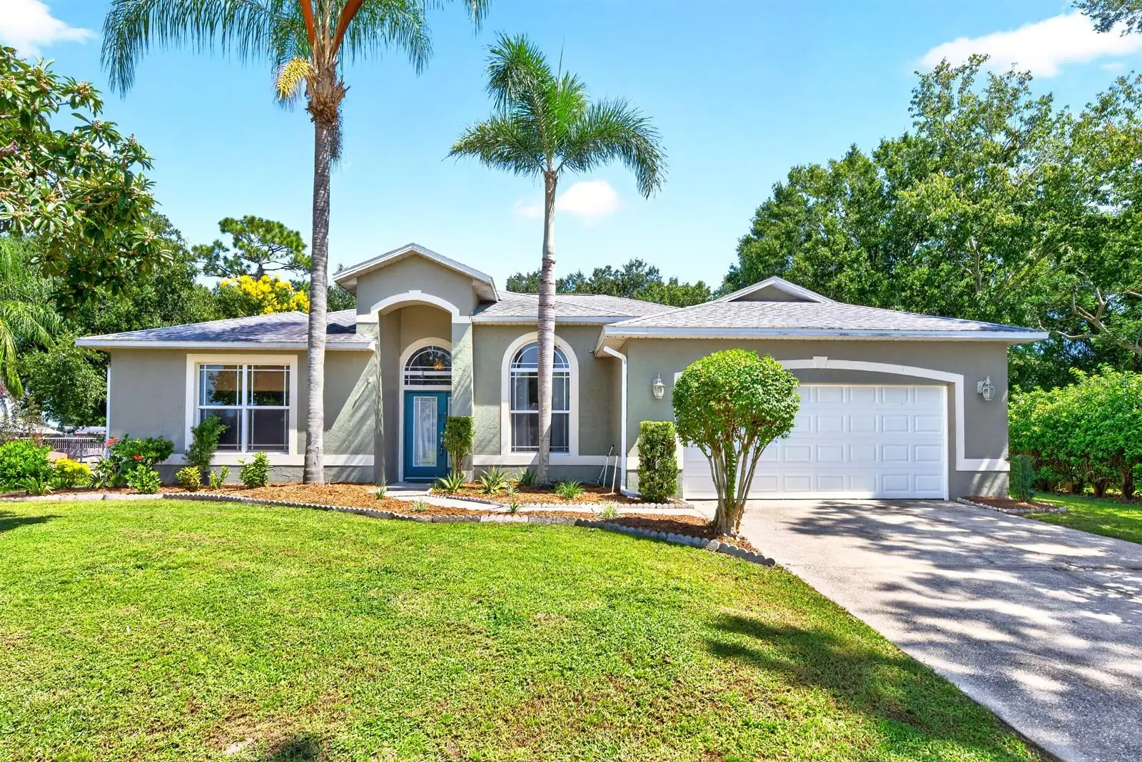 1648 Cypress Woods Circle, FL