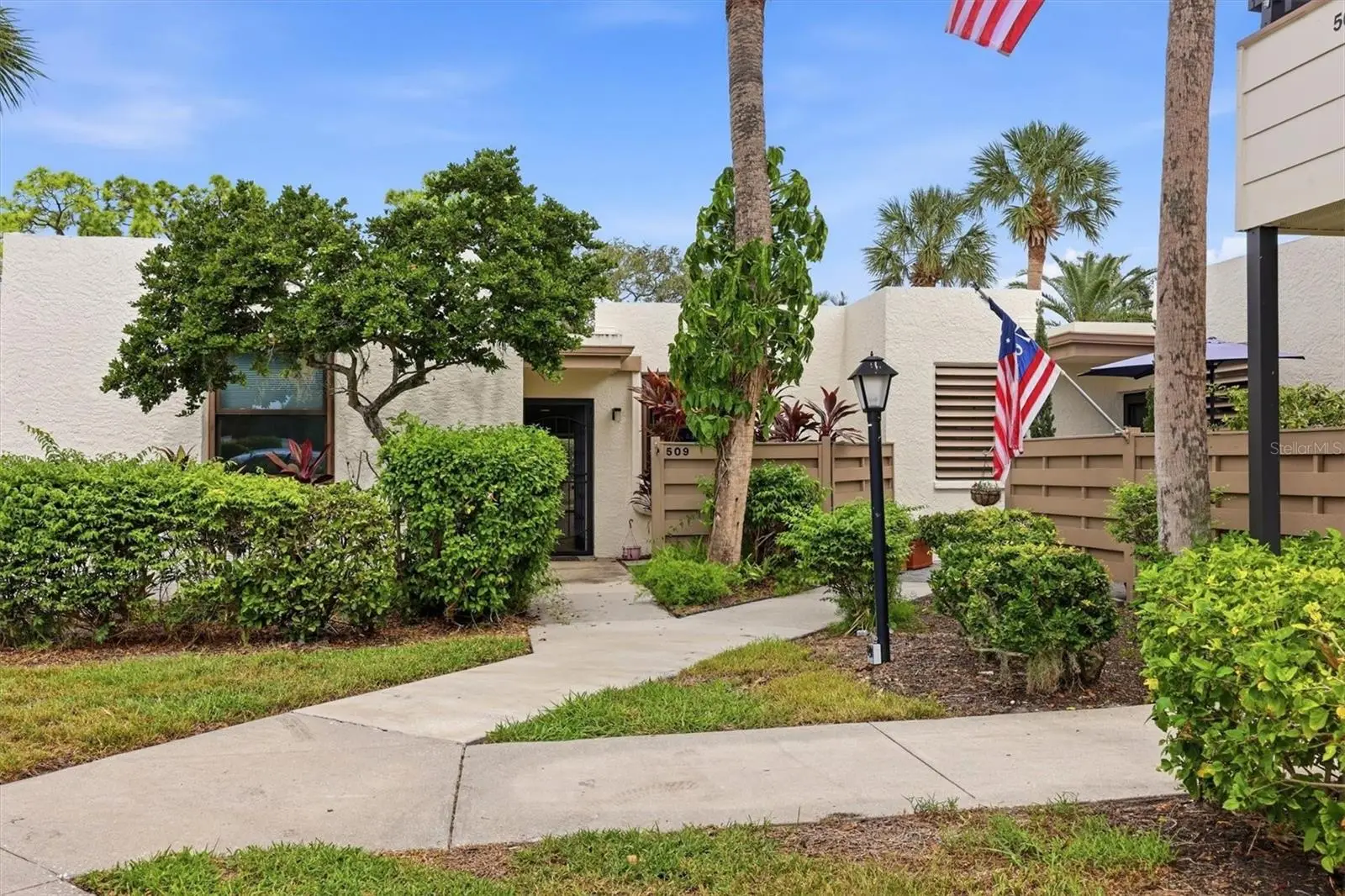 509 Lakeside Drive, FL
