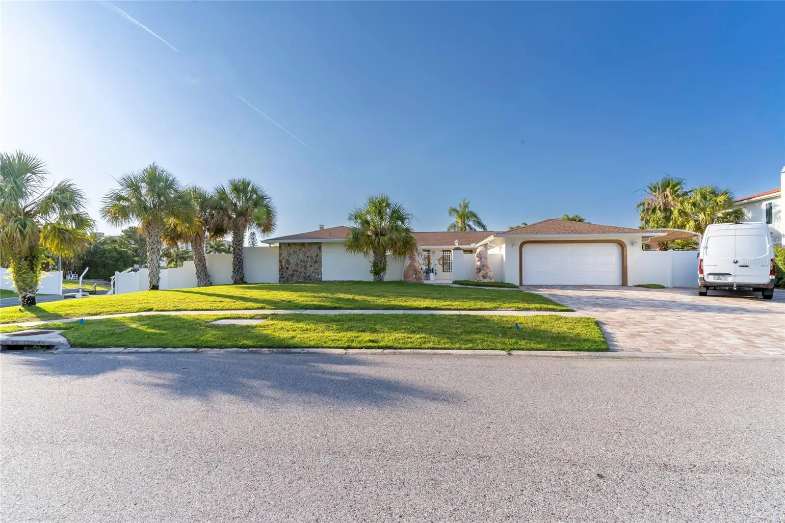 320 Harbor Passage, FL