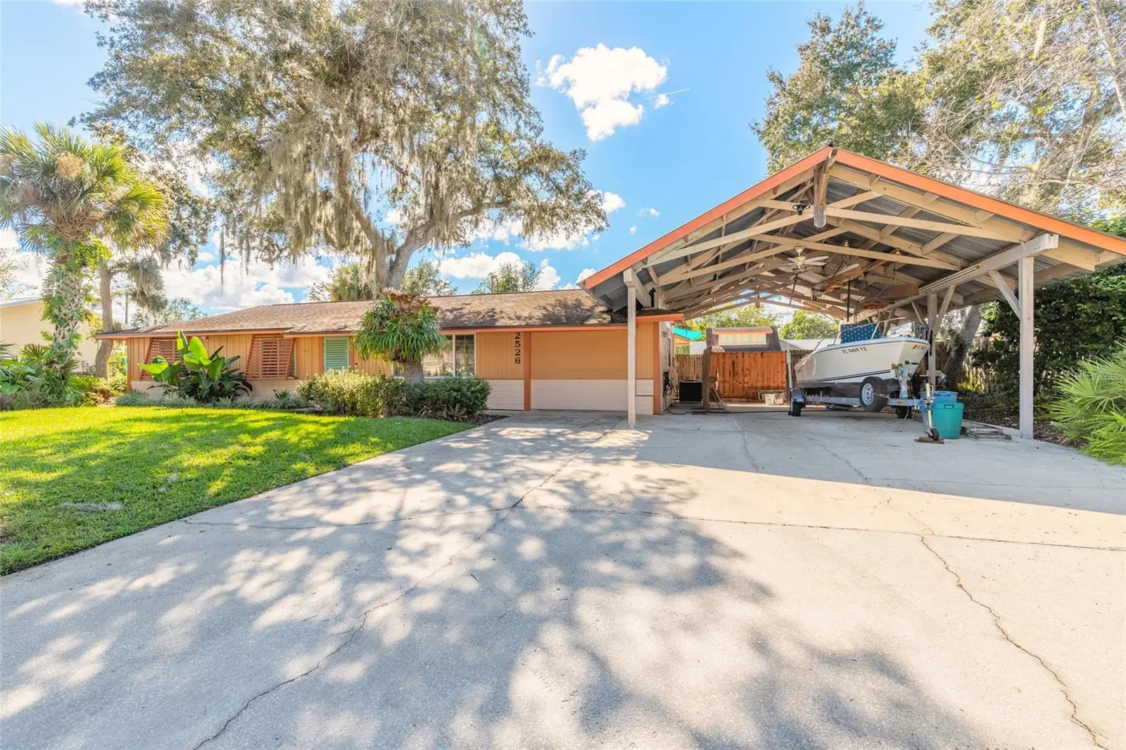 2526 Royal Palm Drive, FL
