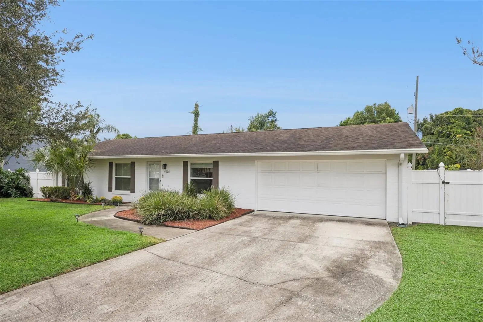 4628 Shore Road, FL