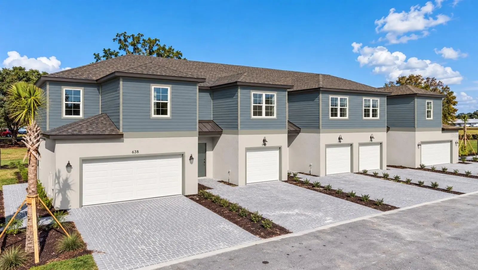 2286 Red Pine Court, FL