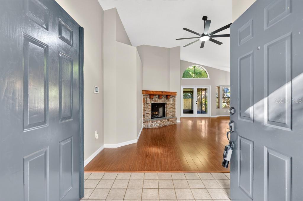 1052 Piedmont Oaks Drive, FL