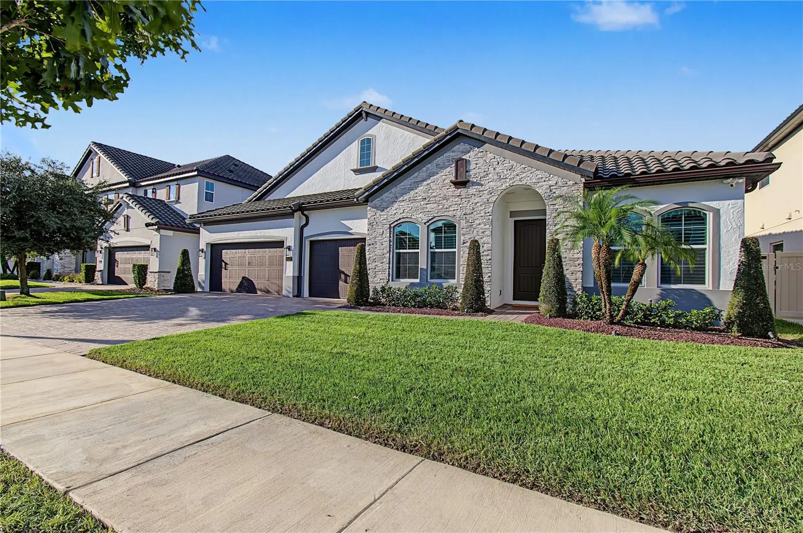 8037 Ludington Circle, FL