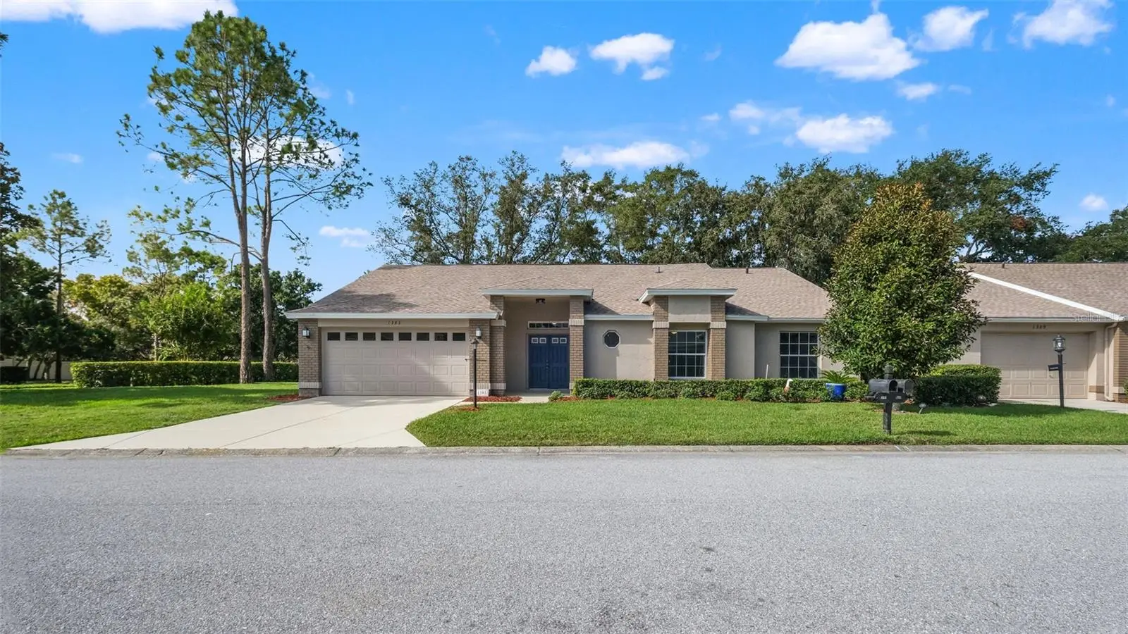 1385 Summerwood Court, FL
