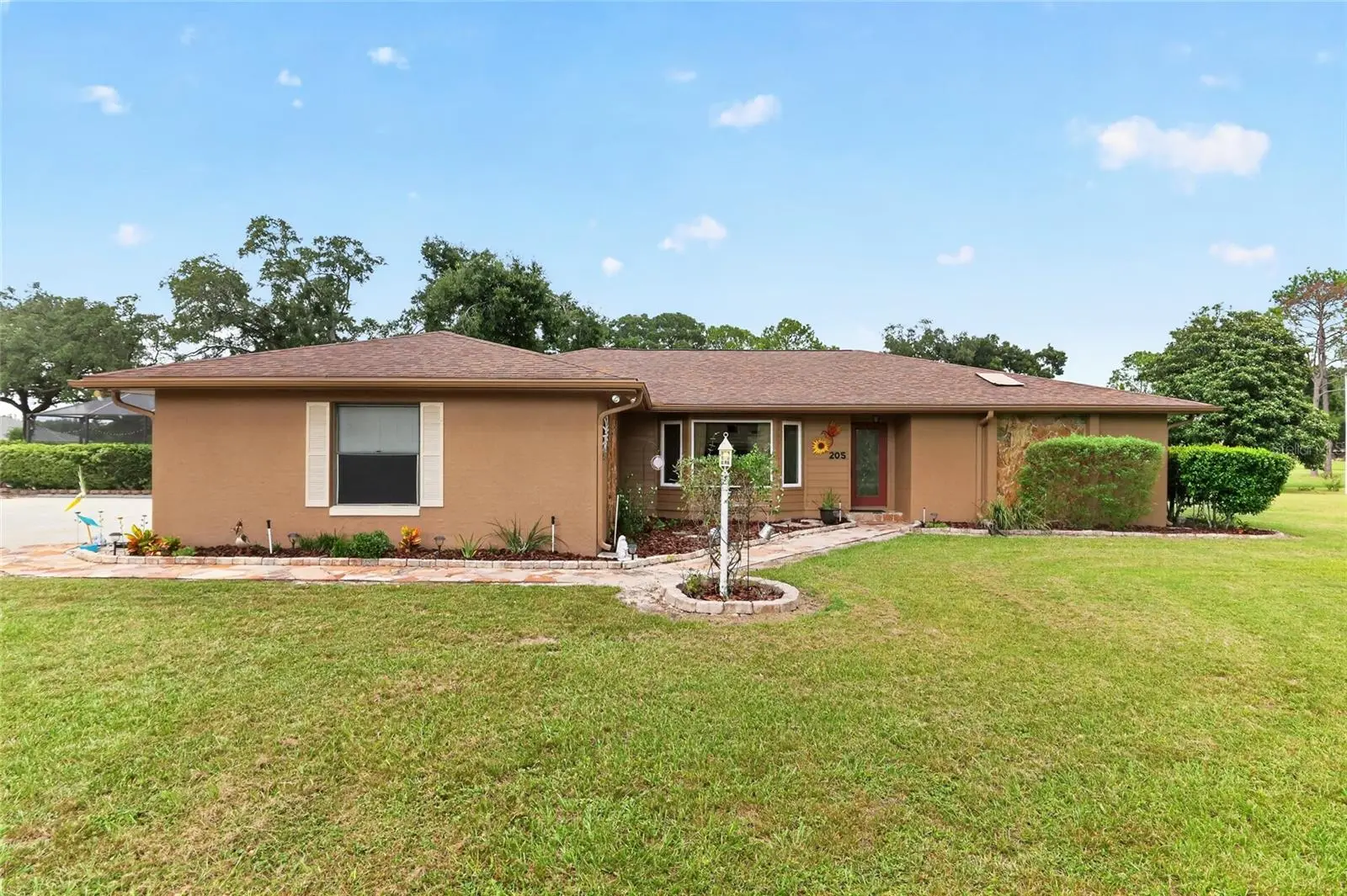 205 Falconry Court, FL