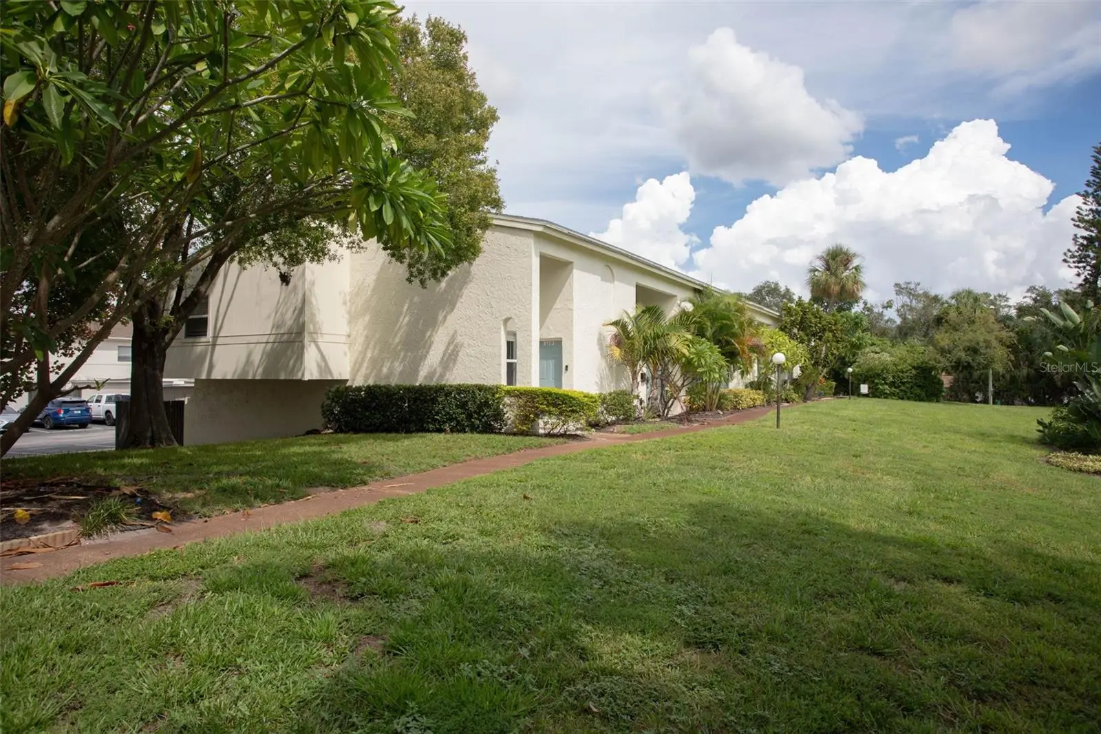 4219 La Sorrento Court, FL