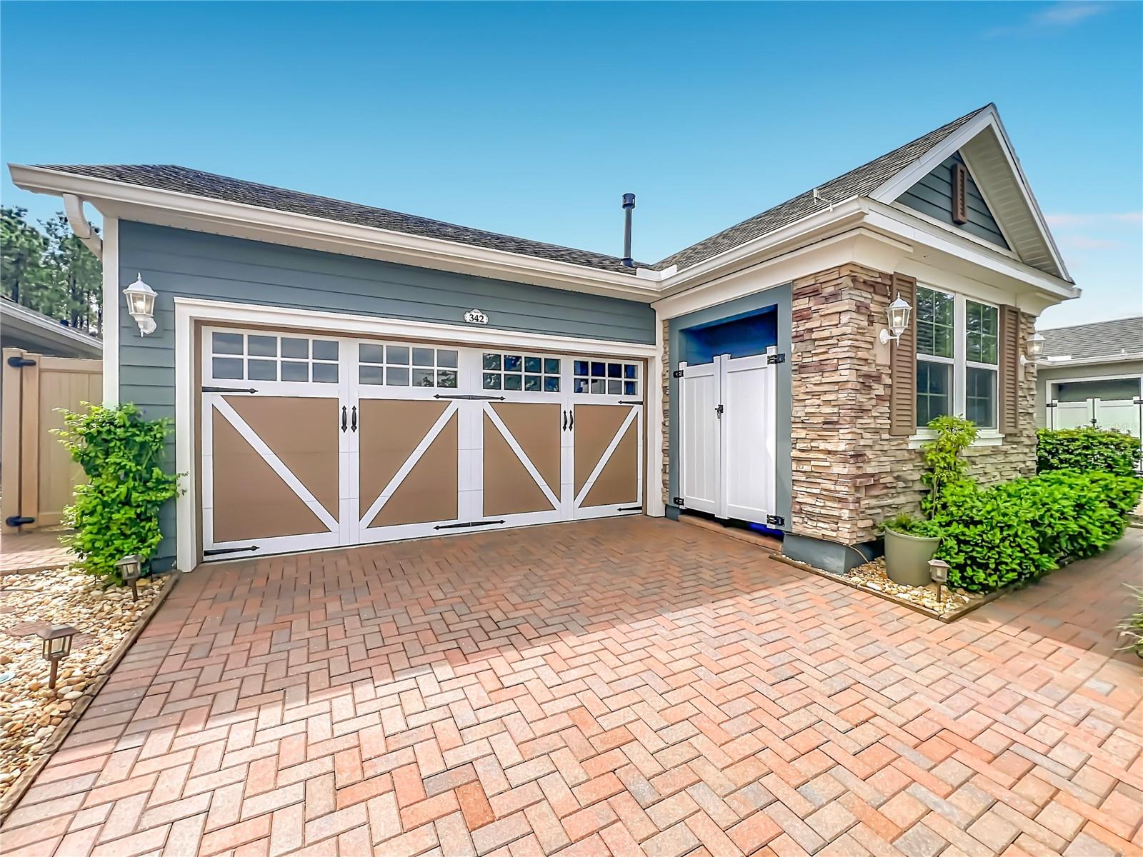 342 Alcove Drive, FL