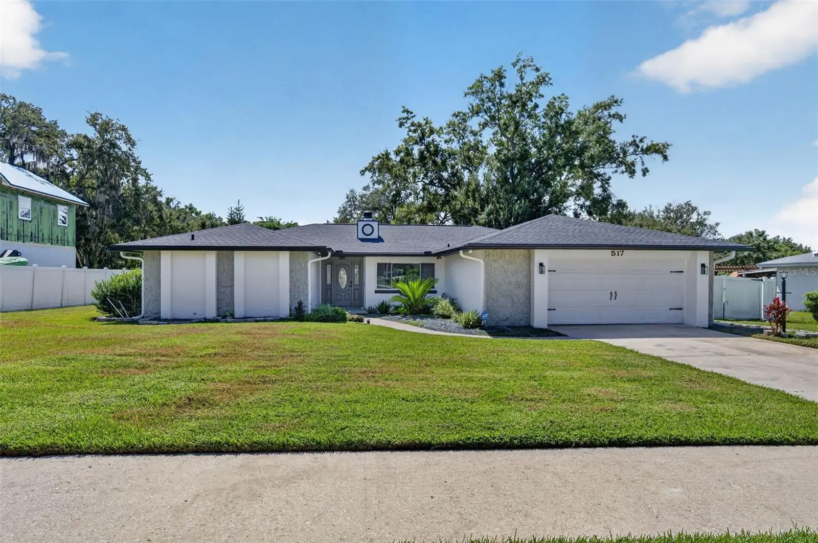 517 Garden Heights Drive, FL