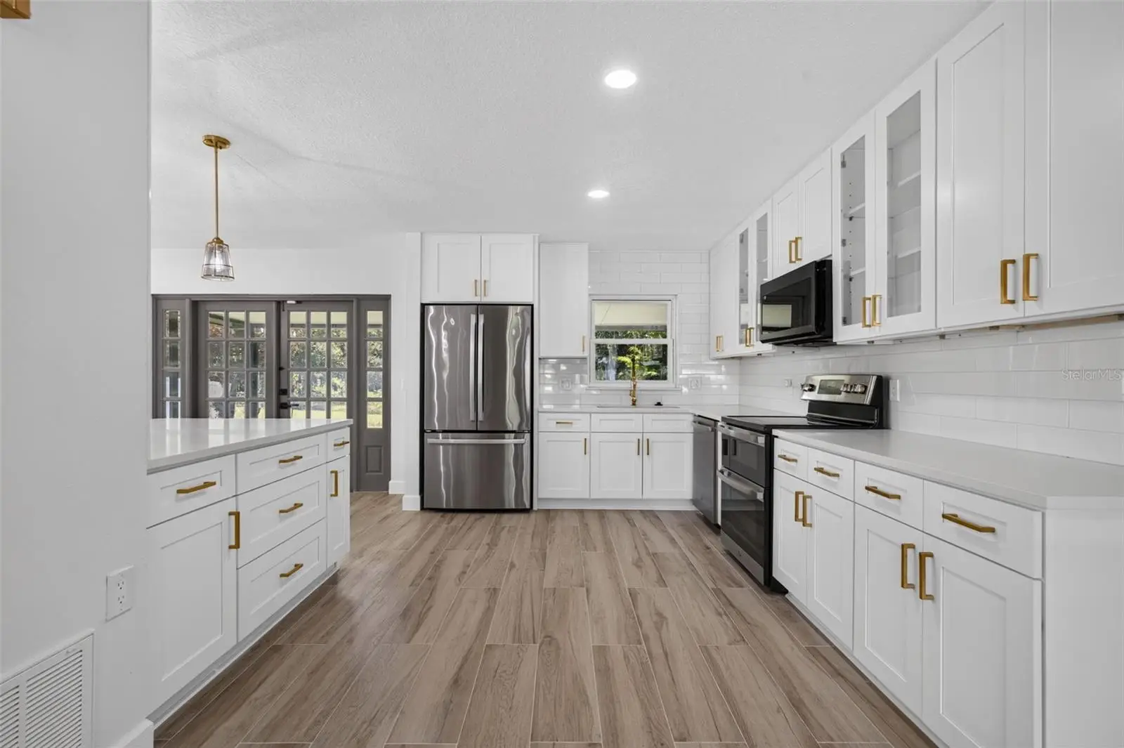 517 Garden Heights Drive, FL