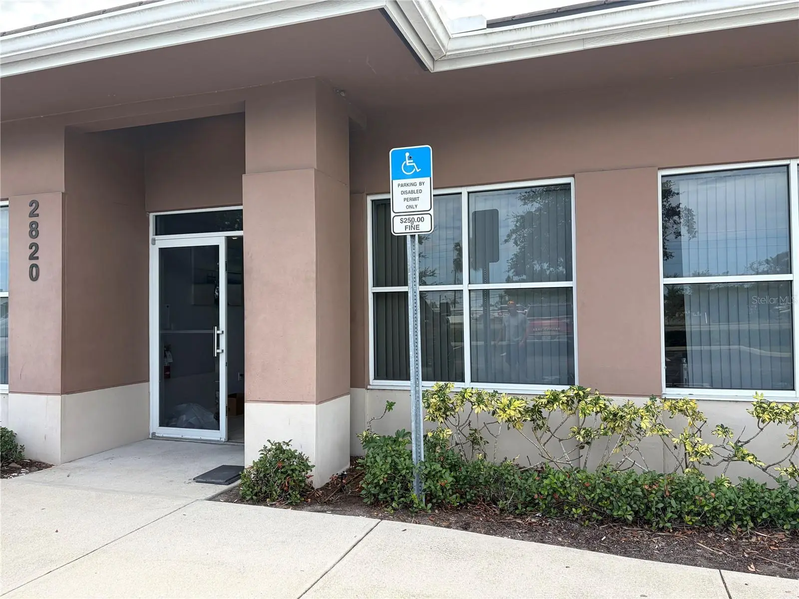 2820 Manatee Avenue, FL
