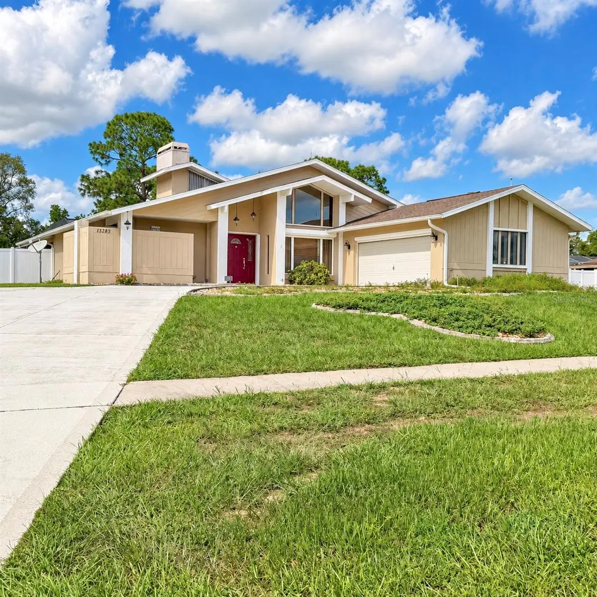 13285 Cecil Court, FL