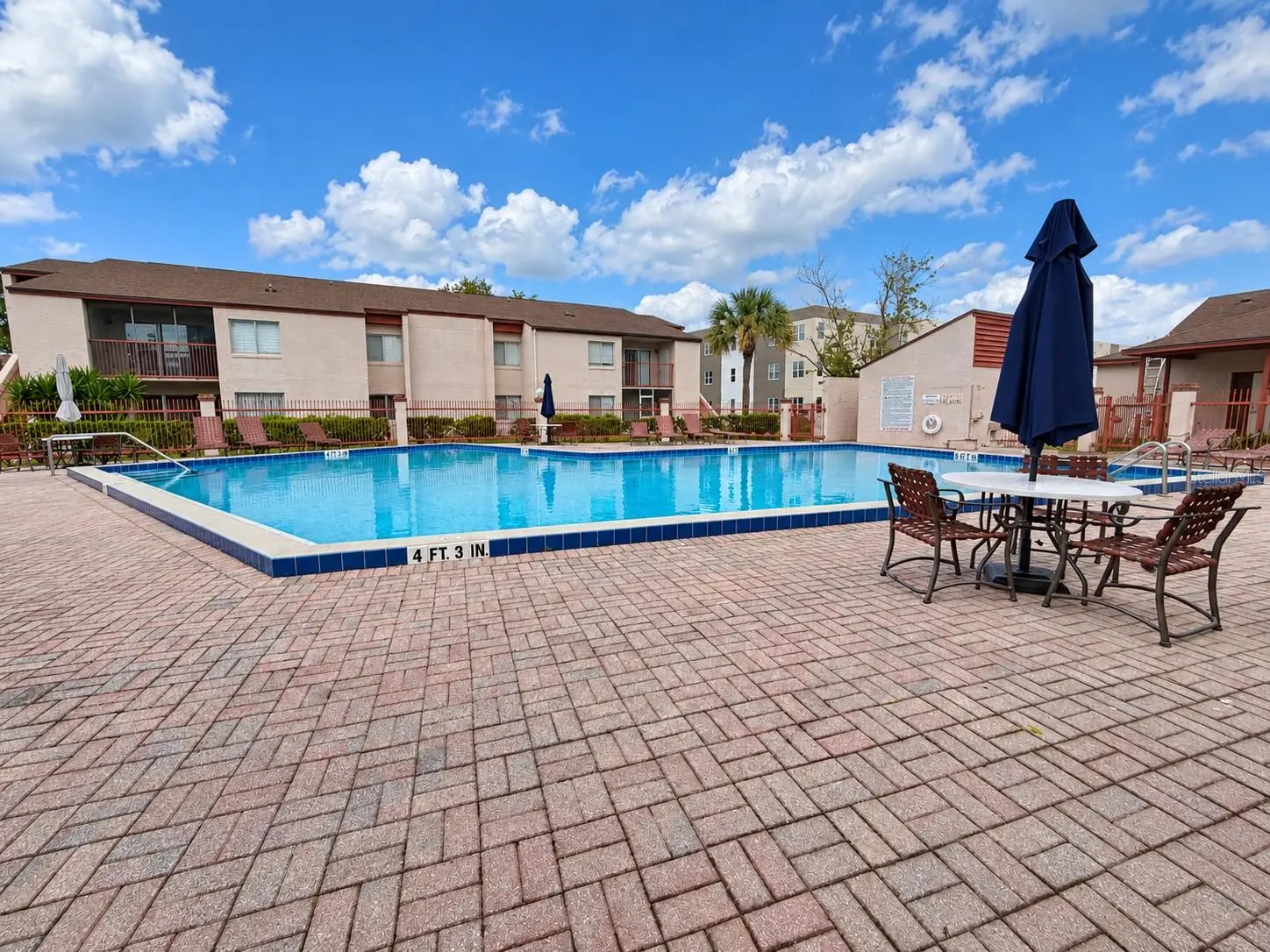 2527 Citrus Club Lane, FL